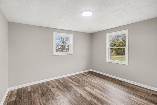 5963 Wayman Dunn Rd, Springfield, TN 37172