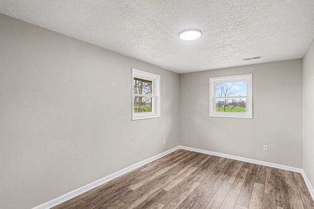 5963 Wayman Dunn Rd, Springfield, TN 37172