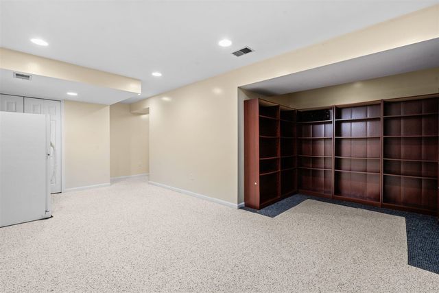 1929 Harley Drive, Ann Arbor, MI 48103