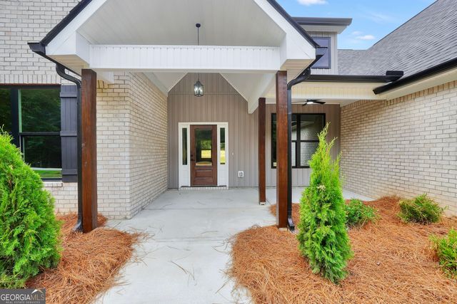 203 McKneely Road, Milner, GA 30257
