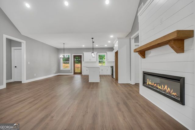 203 McKneely Road, Milner, GA 30257