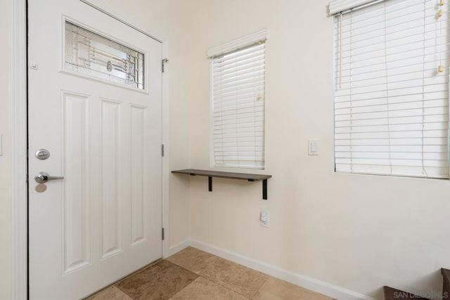 4046 Centre St 6, San Diego, CA 92103