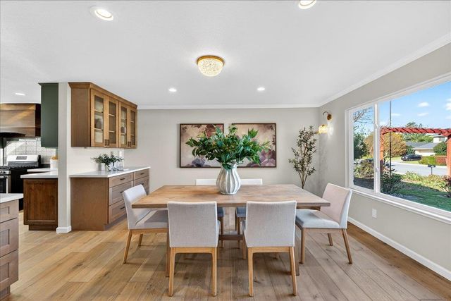 704 Lexington Place, Gilroy, CA 95020