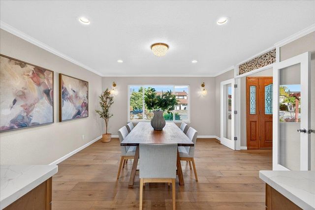 704 Lexington Place, Gilroy, CA 95020