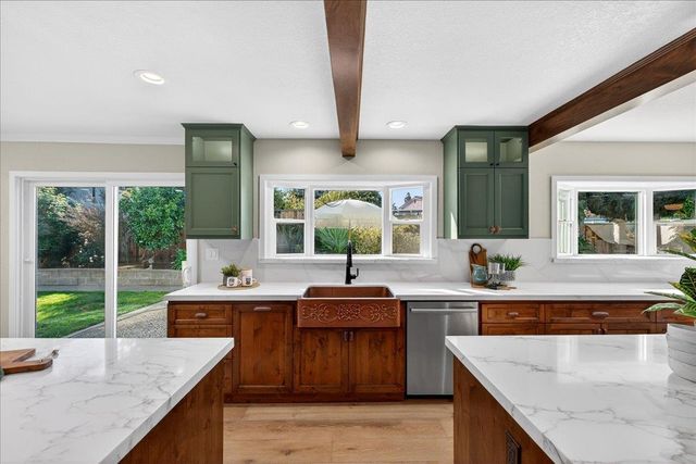 704 Lexington Place, Gilroy, CA 95020