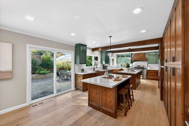 704 Lexington Place, Gilroy, CA 95020