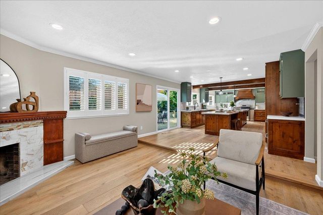 704 Lexington Place, Gilroy, CA 95020