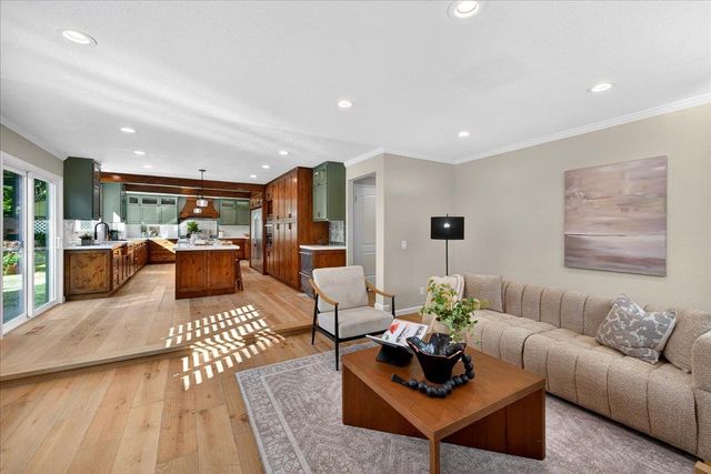 704 Lexington Place, Gilroy, CA 95020