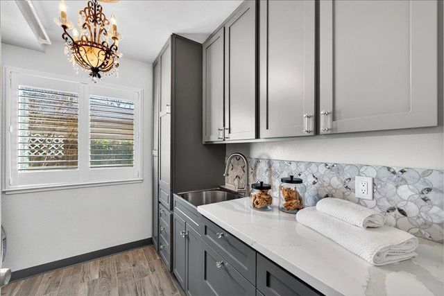 704 Lexington Place, Gilroy, CA 95020