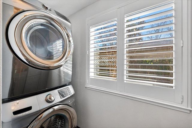 704 Lexington Place, Gilroy, CA 95020