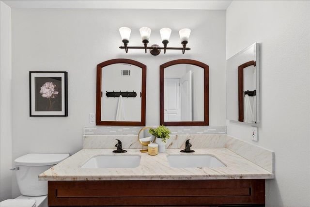 704 Lexington Place, Gilroy, CA 95020