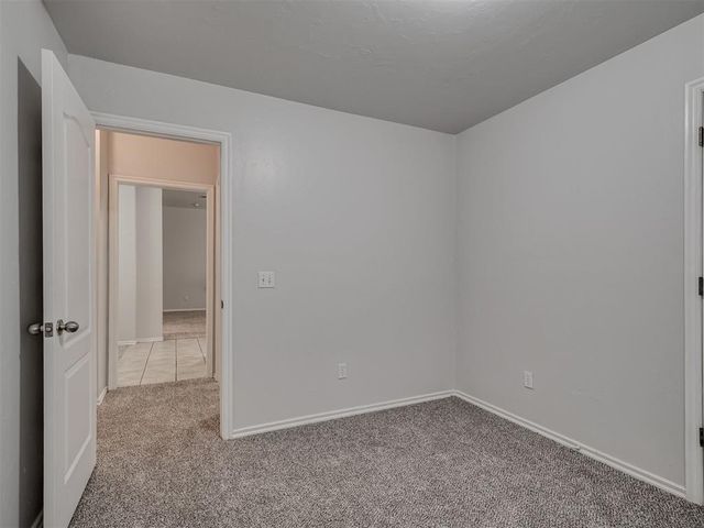 2308 Naples Way, Edmond, OK 73034