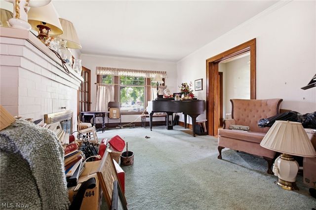 1334 Beechcrest Street NW, Warren, OH 44485