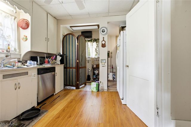 1334 Beechcrest Street NW, Warren, OH 44485