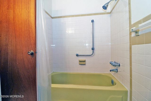 10 Tortola Street, Toms River, NJ 08757