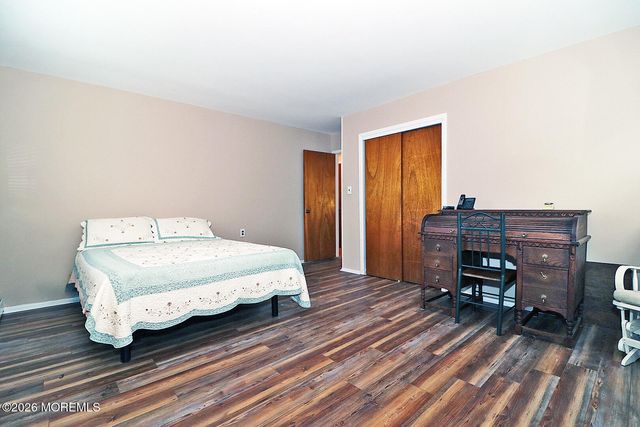 10 Tortola Street, Toms River, NJ 08757