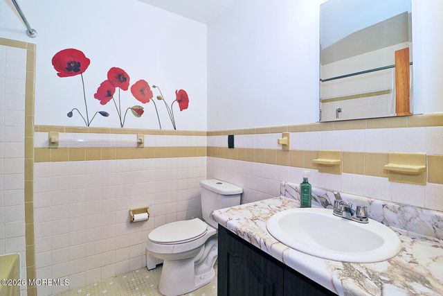 10 Tortola Street, Toms River, NJ 08757