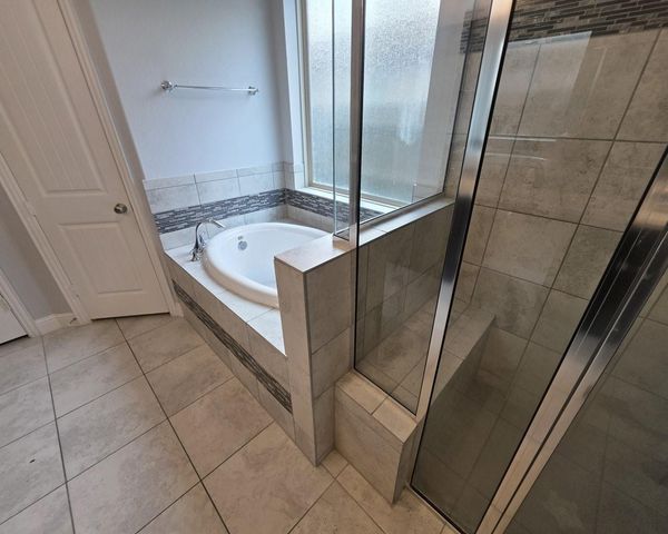 13803 Village Glen Lane, Rosharon, TX 77583