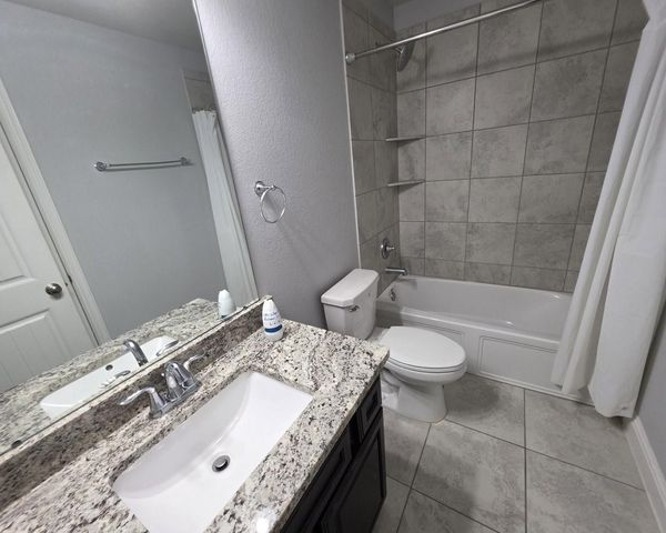 13803 Village Glen Lane, Rosharon, TX 77583
