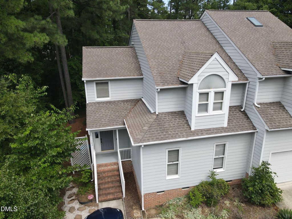 102 Kingsley Woods Drive, Durham, NC 27703