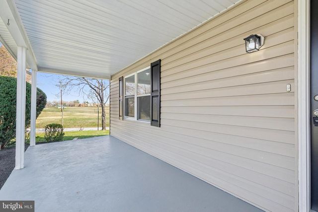 7451 OAKLAND MILLS RD, Columbia, MD 21046