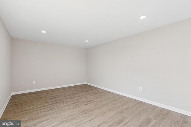 7451 OAKLAND MILLS RD, Columbia, MD 21046