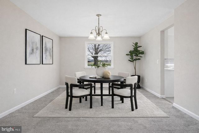 7451 OAKLAND MILLS RD, Columbia, MD 21046