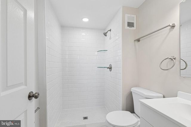 7451 OAKLAND MILLS RD, Columbia, MD 21046