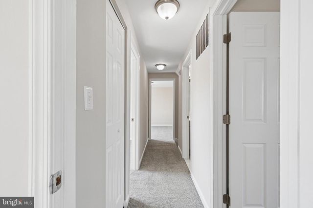7451 OAKLAND MILLS RD, Columbia, MD 21046