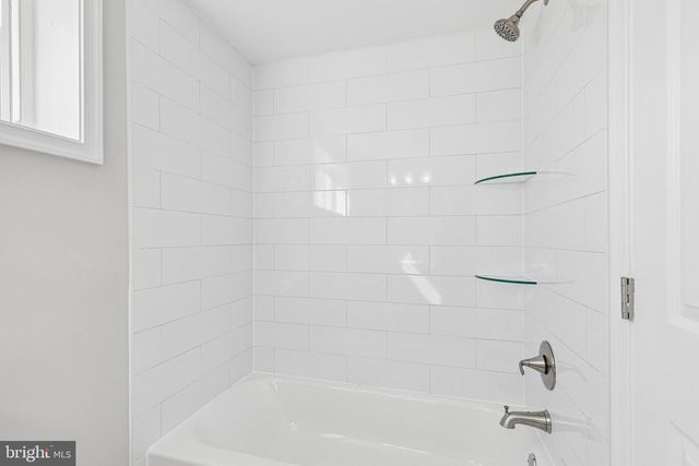 7451 OAKLAND MILLS RD, Columbia, MD 21046