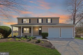 7451 OAKLAND MILLS RD, Columbia, MD 21046