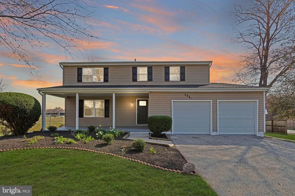 7451 OAKLAND MILLS RD, Columbia, MD 21046