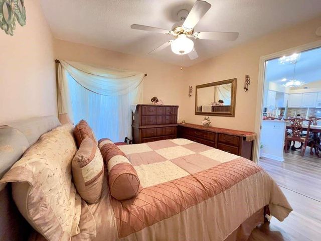 6323 SILVER LAKES DRIVE E, Lakeland, FL 33810