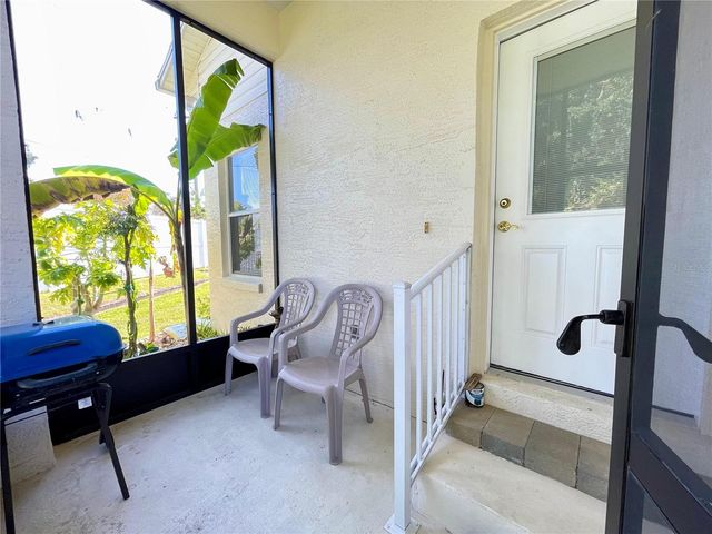 6323 SILVER LAKES DRIVE E, Lakeland, FL 33810