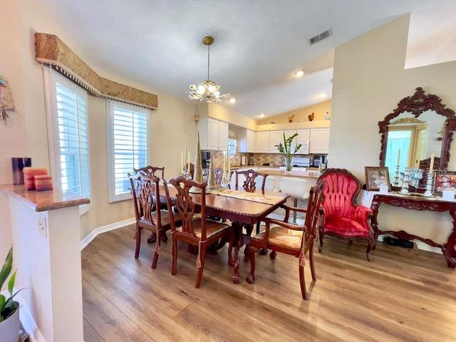 6323 SILVER LAKES DRIVE E, Lakeland, FL 33810