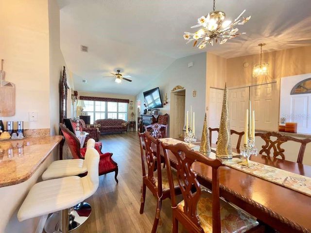 6323 SILVER LAKES DRIVE E, Lakeland, FL 33810