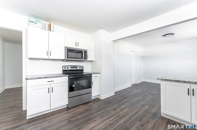 429 Washington Avenue, Waterbury, CT 06708