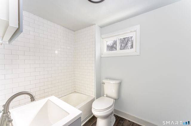 429 Washington Avenue, Waterbury, CT 06708