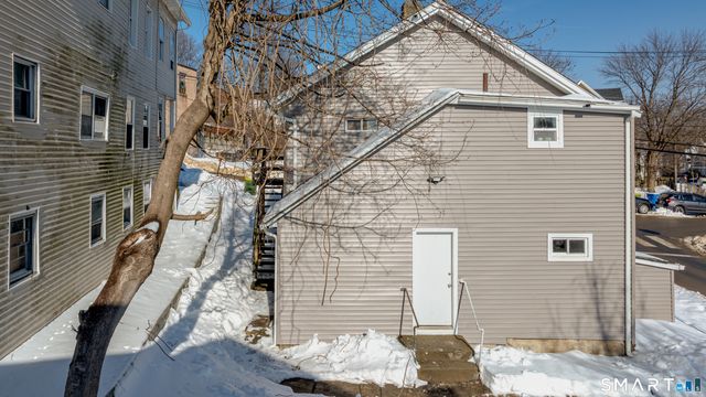 429 Washington Avenue, Waterbury, CT 06708