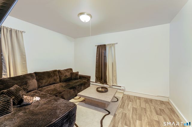 429 Washington Avenue, Waterbury, CT 06708