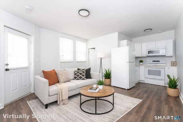 429 Washington Avenue, Waterbury, CT 06708