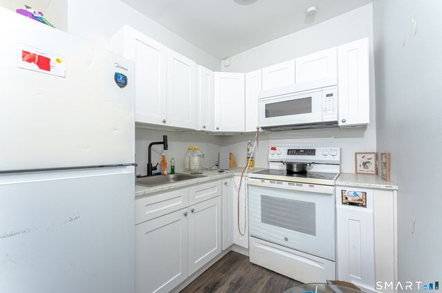 429 Washington Avenue, Waterbury, CT 06708