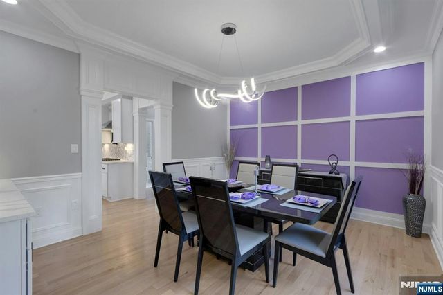 207 Wilsey Court, Paramus, NJ 07652