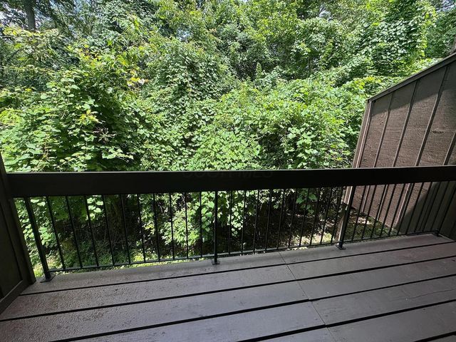 2814 Stonehenge Drive, Columbus, OH 43224