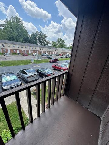 2814 Stonehenge Drive, Columbus, OH 43224