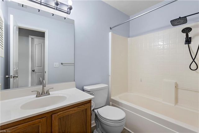 2401 Timber RN, Virginia Beach, VA 23456