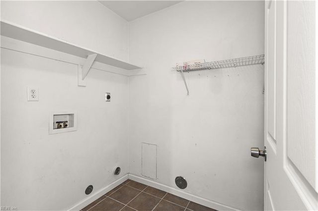 2401 Timber RN, Virginia Beach, VA 23456