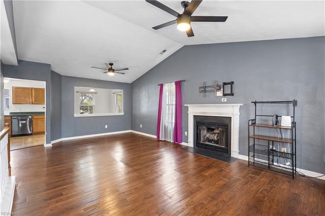 2401 Timber RN, Virginia Beach, VA 23456