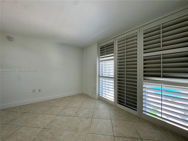 10275 Collins Ave 318, Bal Harbour, FL 33154