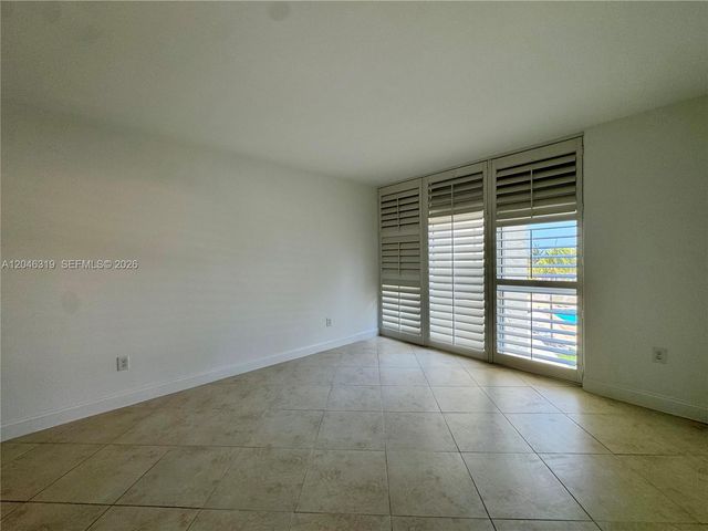 10275 Collins Ave 318, Bal Harbour, FL 33154